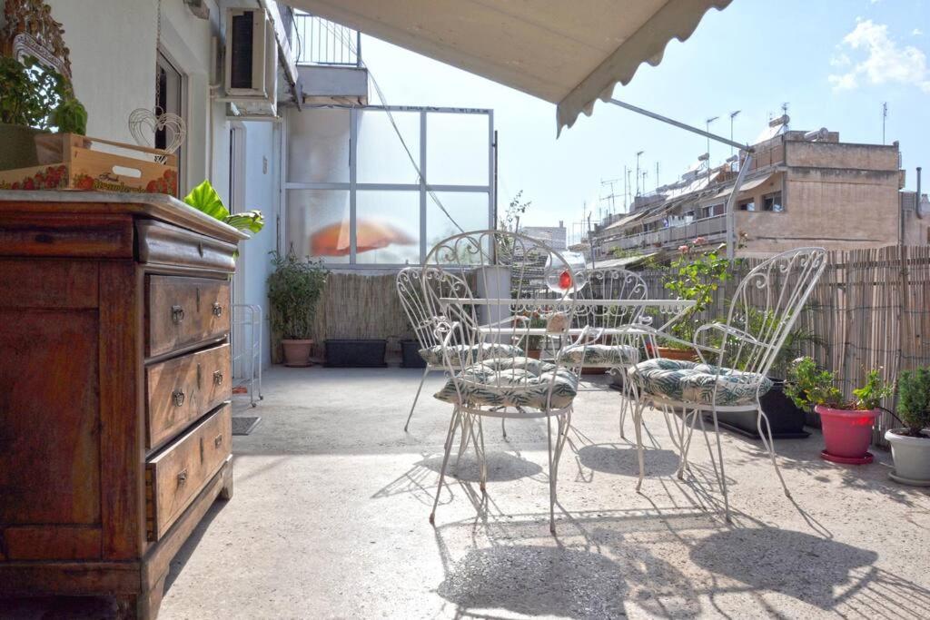 Koukakis Sunshine Roof Apartment Athén Kültér fotó